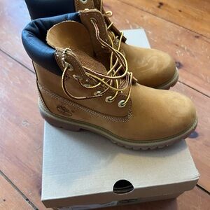 Timberland Tan Leather Boots
